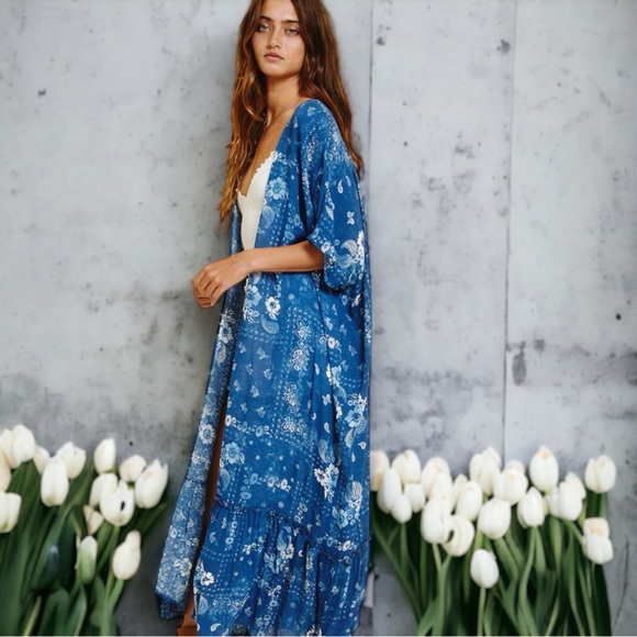 Floral Print Long Kimono - Picture 5 of 8